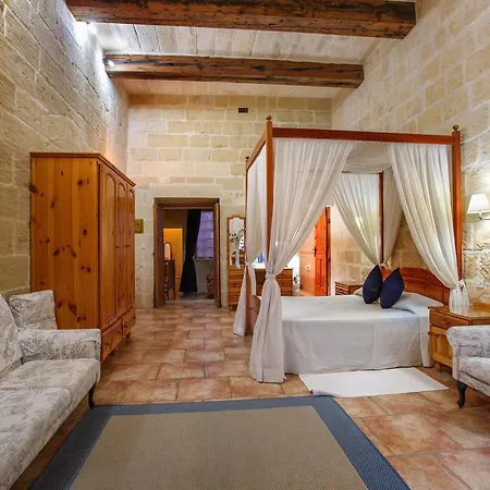 Ta' Leli Farmhouse Għarb